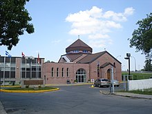 Cathédrale arméniene Saint Jacques à Montréal.jpg