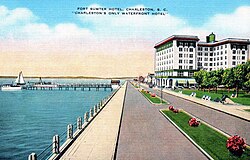 16711 - Fort Sumter Hotel