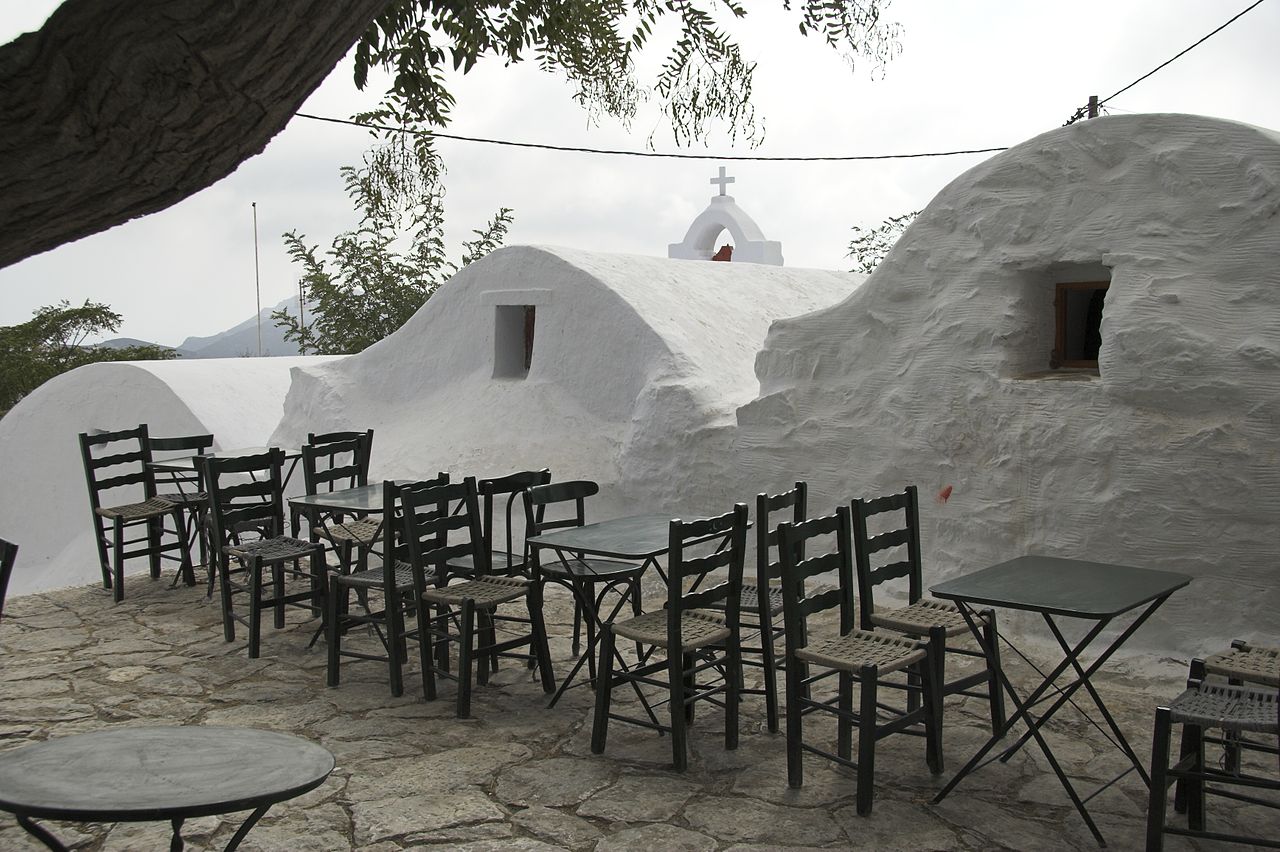 Chora of Amorgos, Triple church, 084827.jpg