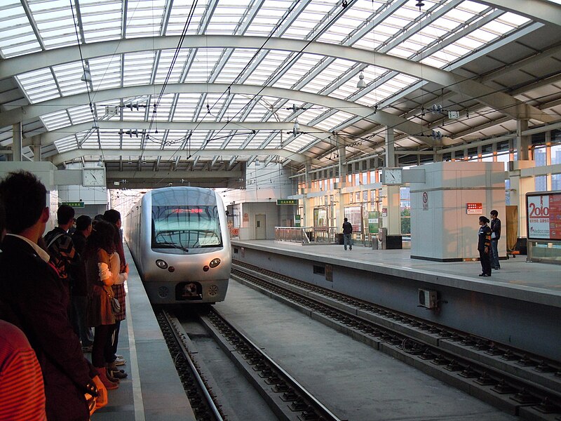 File:Dalian Metro Line 3 Rolling Stock.jpg