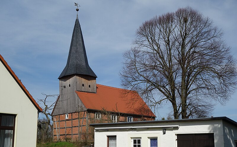 File:Dorfkirche Rehfeld (Kyritz) 2017 S.jpg