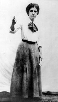 Elizabeth Gurley Flynn, firebrand soapboxer of the Industrial Workers of the World Elizabeth Gurley Flynn point.jpg