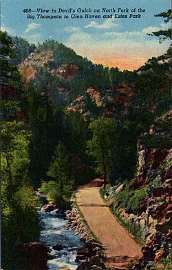 Estes Park CO - Vista in Devil's Gulch sulla North Fork del Big Thompson a Glen Haven (BNI 431047).jpg