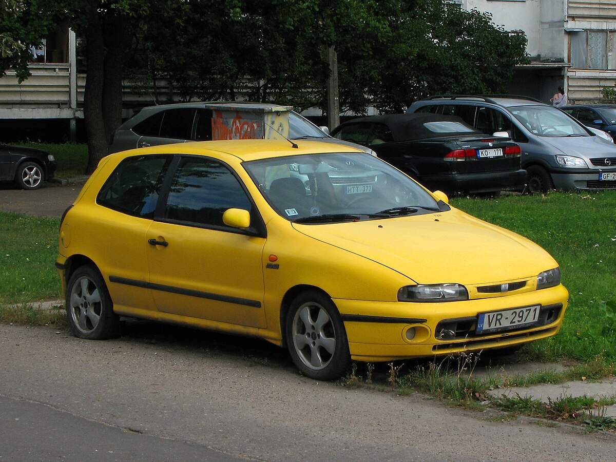 File:FIAT Bravo (25077123158).jpg - Wikimedia Commons