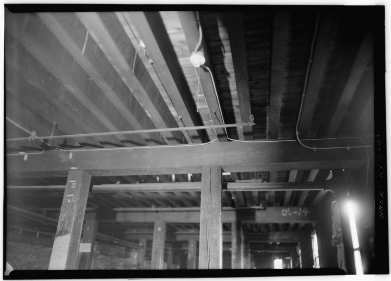 File:Framing in Bark St. warehouse. - American Screw Company, Stevens Street, Providence, Providence County, RI HAER RI,4-PROV,172-40.tif