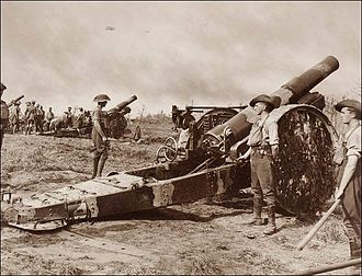 54th Siege Battery with its 8-inch howitzers, Western Front. FrankHurleyAustralian8inchHowitzerBattery.jpg