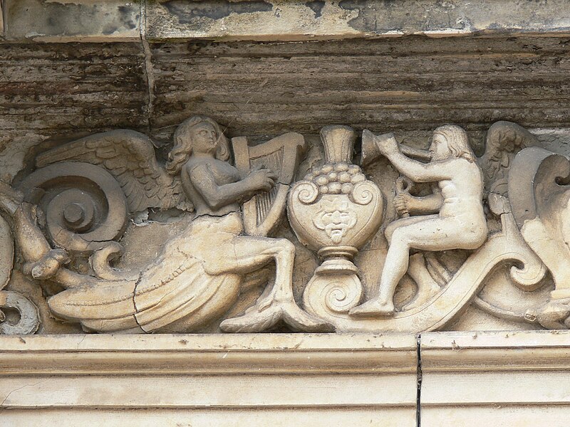 File:Frederiksborg Slotskirke Hilleroed Denmark portal - Siren.jpg