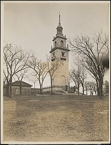 The monument in 1920 G. Street in Dorchester Heights, South Boston - DPLA - 75d4c4c6d44ff5fc6e5ef368b1cc348f.jpg