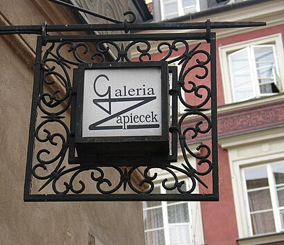 Jak dojechać komunikacją do Galeria Zapiecek - O miejscu docelowym