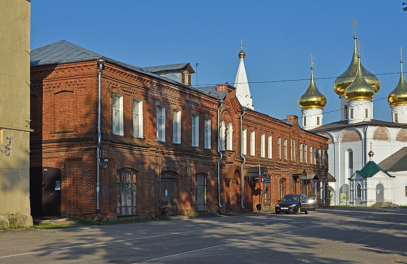 File:Gorokhovets Lenina10 019 0904.jpg