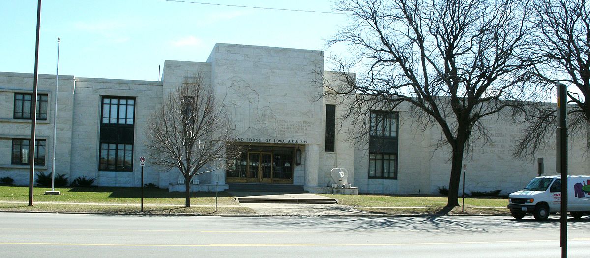 File:Grand Lodge of Iowa in Cedar Rapids IA pic1.JPG - Wikimedia Commons.