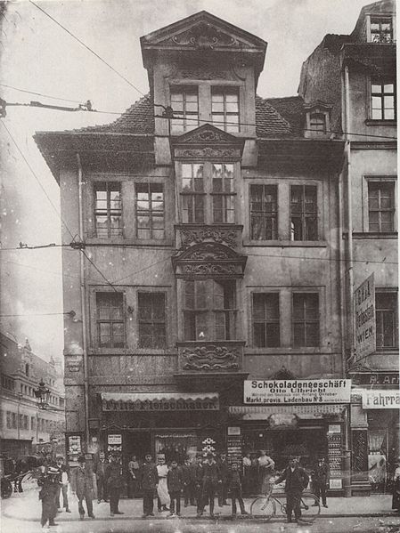 File:Grimmaische Strasse Naschmarkt Leipzig 1905.jpg