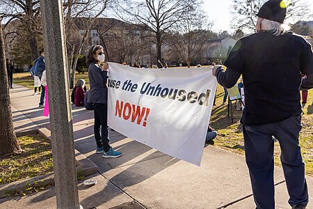 ไฟล์:Homelessness Protest in Dekalb County 02-09-2022 7R1A6776 (51873736571).jpg