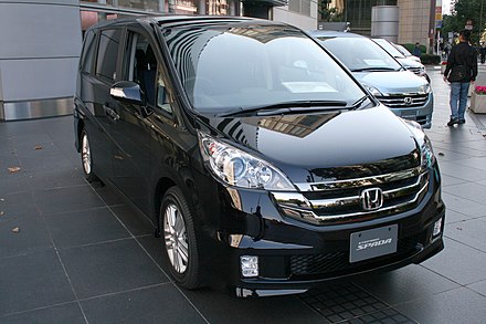 Хонда спада. Honda Stepwgn spada. Автомобиль Honda Stepwgn spada. Хонда Степвагон спада 2008. Honda Stepwgn RG.