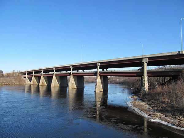 I-495 bridge over the Merrimack River in Lawrence