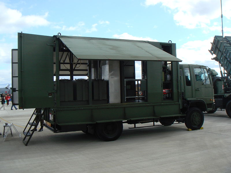 File:JASDF Cooking track in Gihu Air Base 20081130.JPG