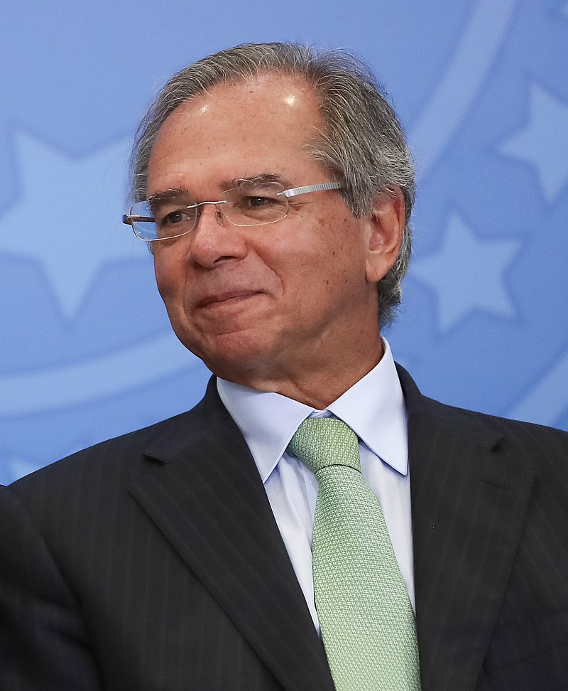 O Bolsonaro acha que é dono da Petrobras', diz ex-presidente da empresa -  Estadão