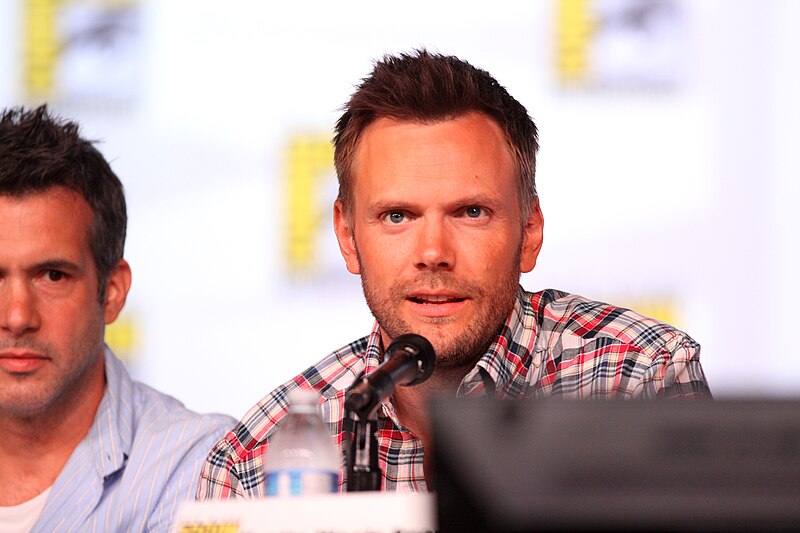 File:Joel McHale (7592264506).jpg