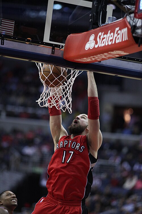 Valančiūnas dunks into the basket