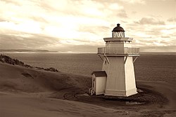 Kaipara North Head Lighthouse (6946080607).jpg