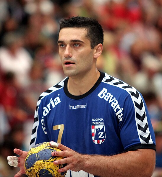 File:Kiril Lazarov 07.jpg