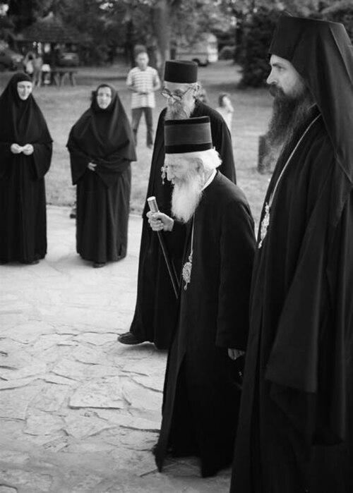 Patriarch Pavle visits the Serbian Orthodox Gracanica monastery.