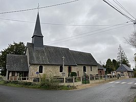 La Chapelle-Hareng : kerk en gemeentehuis