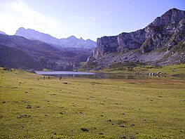Lago de la Ercina things to do in Covadonga