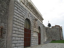 "Porta Nuova", the 19th-century gate near the Lanterna Lanterna di Genova-Porta Nuova-IMG 2561.JPG