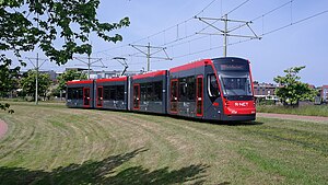 Lijn17 5050 Middenweg 2016.jpg