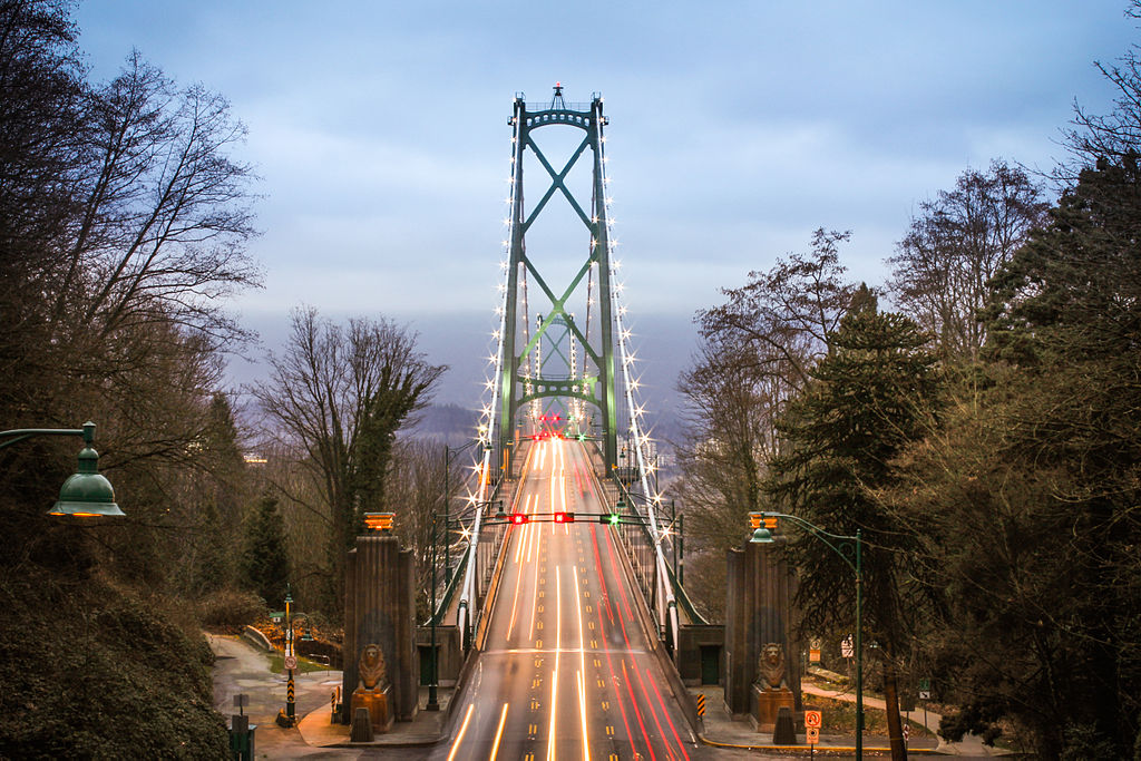 1024px-Lions_Gate_bridge.JPG