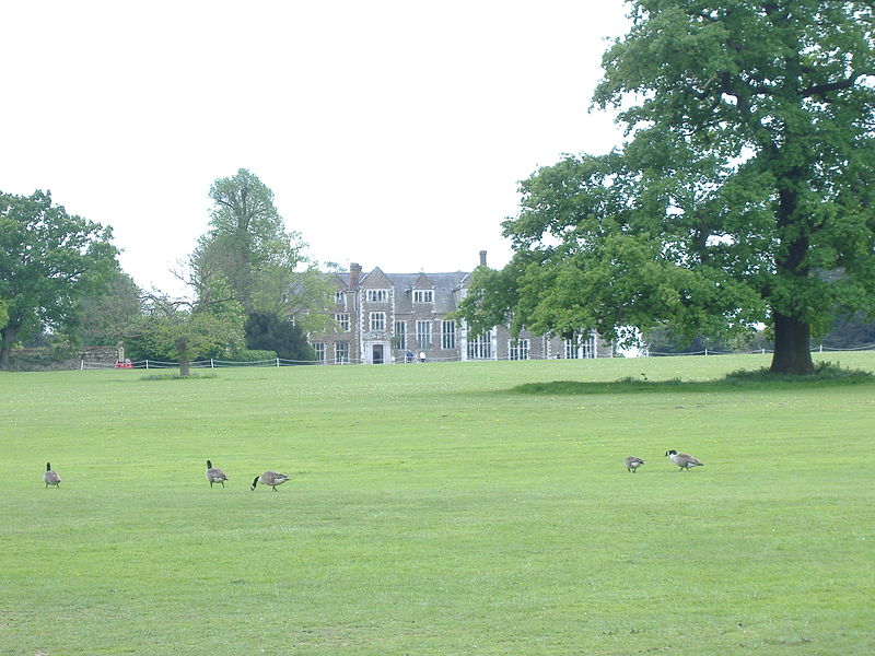 File:Loseley Park 02.jpg