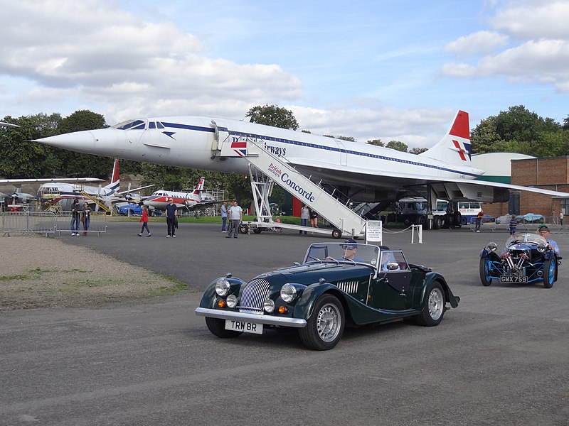 File:MORGAN CARS AT BROOKLANDS 2013 (10121278863).jpg