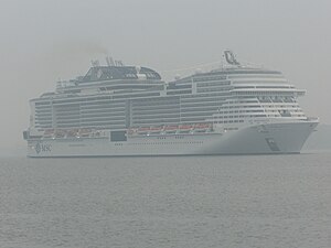 MSC Meraviglia Maiden Call Kiel I.jpg