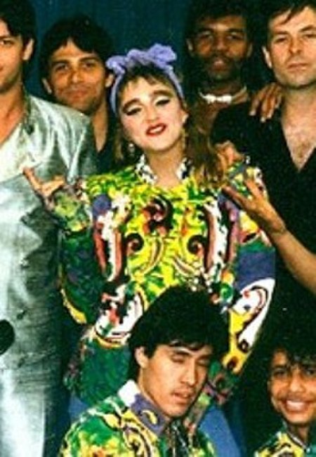 Tập_tin:MadonnaVirginTour_cropped.jpg