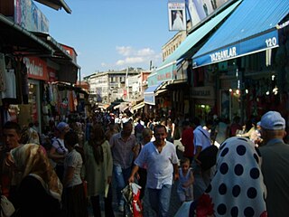 <span class="mw-page-title-main">Mahmutpasha Bazaar, Istanbul</span>