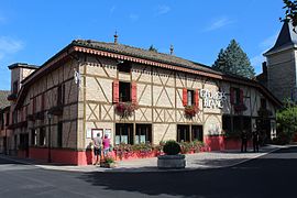 Restaurant Georges Blanc de Vonnas, 3 étoiles au Guide Michelin.