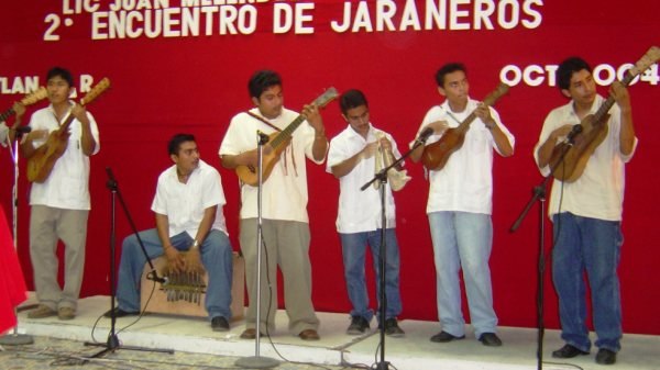 Son jarocho group