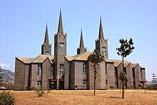 Catholic Church in Mbulu Mbulu Tanzania kanisa 2012 Tamino.jpg