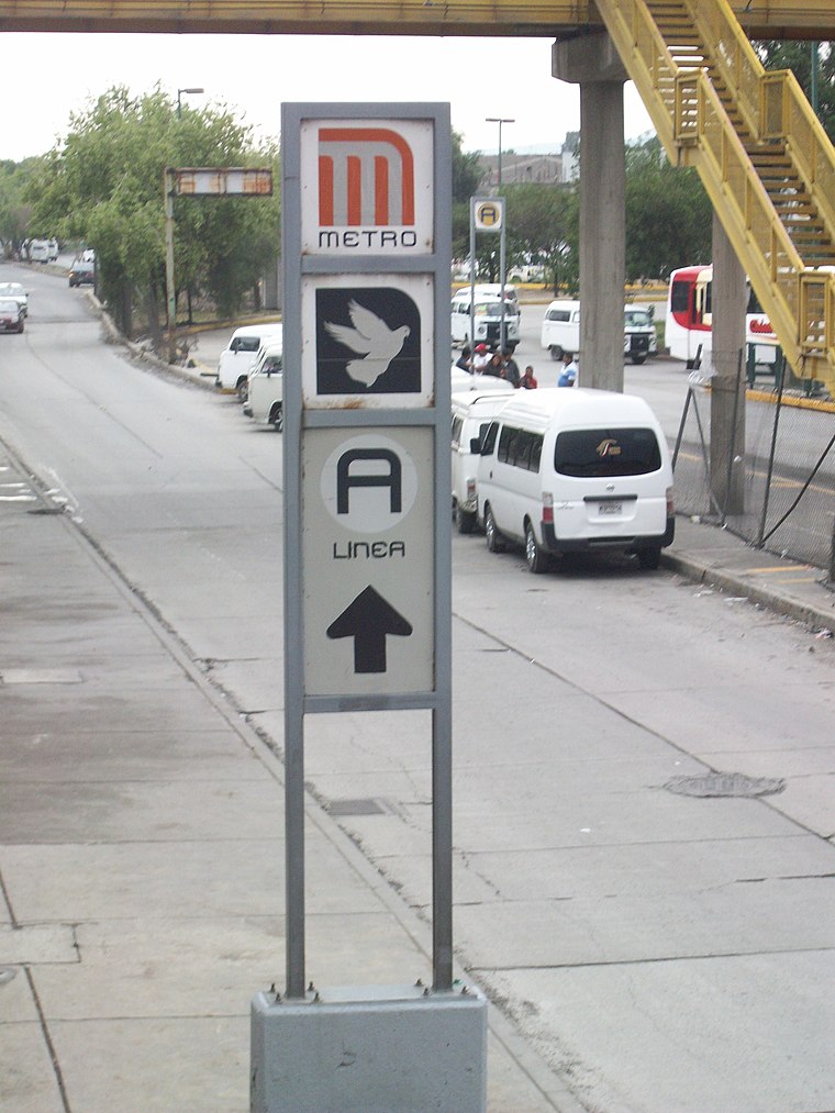 Los Reyes metro station Map - Metro station - Mexico State, Mexico -  Mapcarta