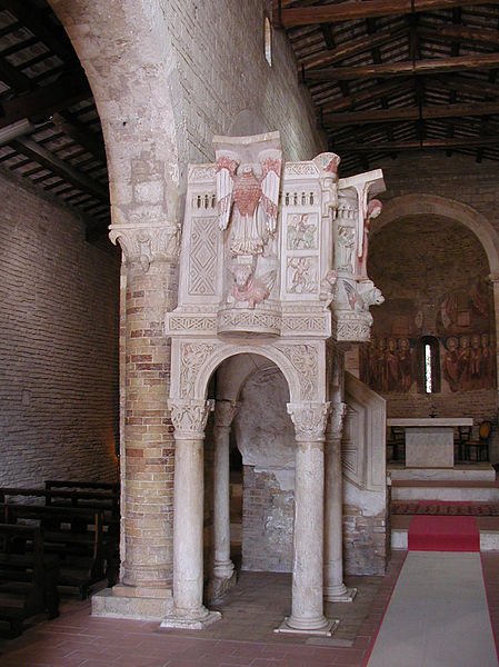 File:Moscufo Santa Maria del Lago 07.jpg