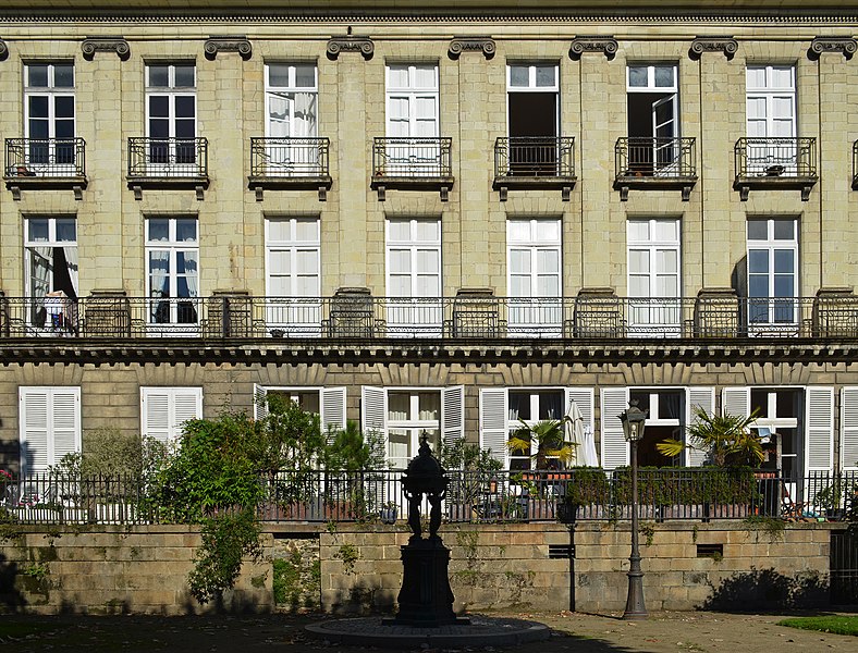 File:Nantes - Cours Cambronne 03.jpg