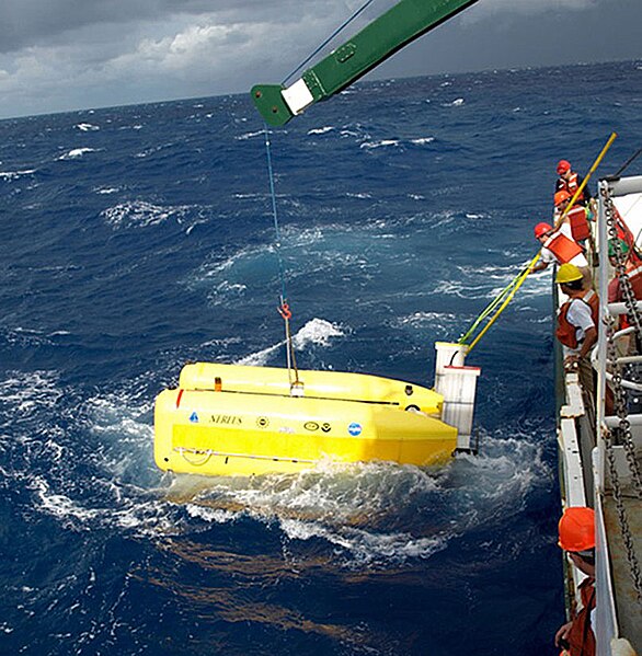File:Nereus (underwater vehicle) hydro20100720-full.jpg