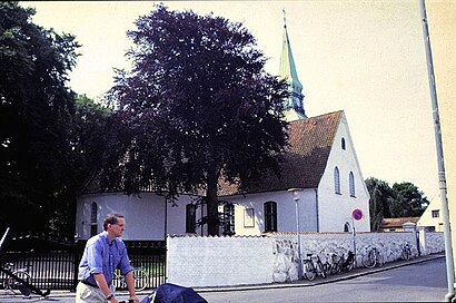 Sådan kommer du til Marstal Kirke med offentlig transport – Om stedet