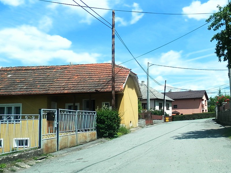 File:Obec Okružná, okres Prešov 19 Slovakia.jpg