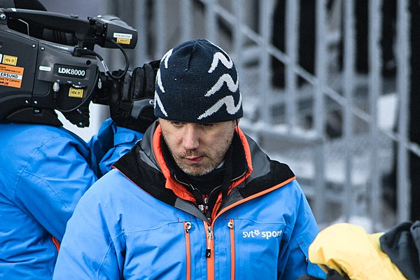 Elofsson as a pundit for SVT Sport in Oslo 2011