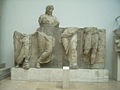 Pergamonmuseum - Antikensammlung - Architektur 04.JPG