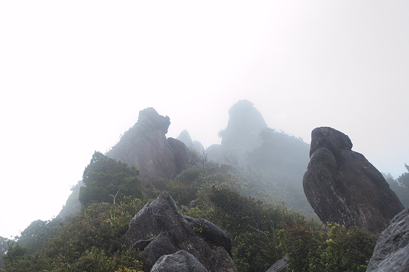 File:Pinnacles Peaking, Coromandel.jpg