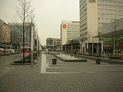 Prager Straße vista desde el norte