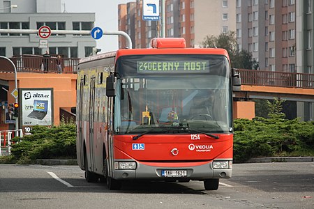 English: Irisbus Crossway of Veolia Transport on Háje bus terminus, Prague, CZ. Just a nice centrist composition of a bus